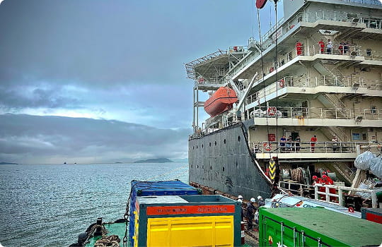 Демонтаж подводного нефтепровода